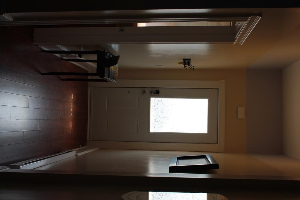 Work Play Suites Union Fredericton Eksteriør billede