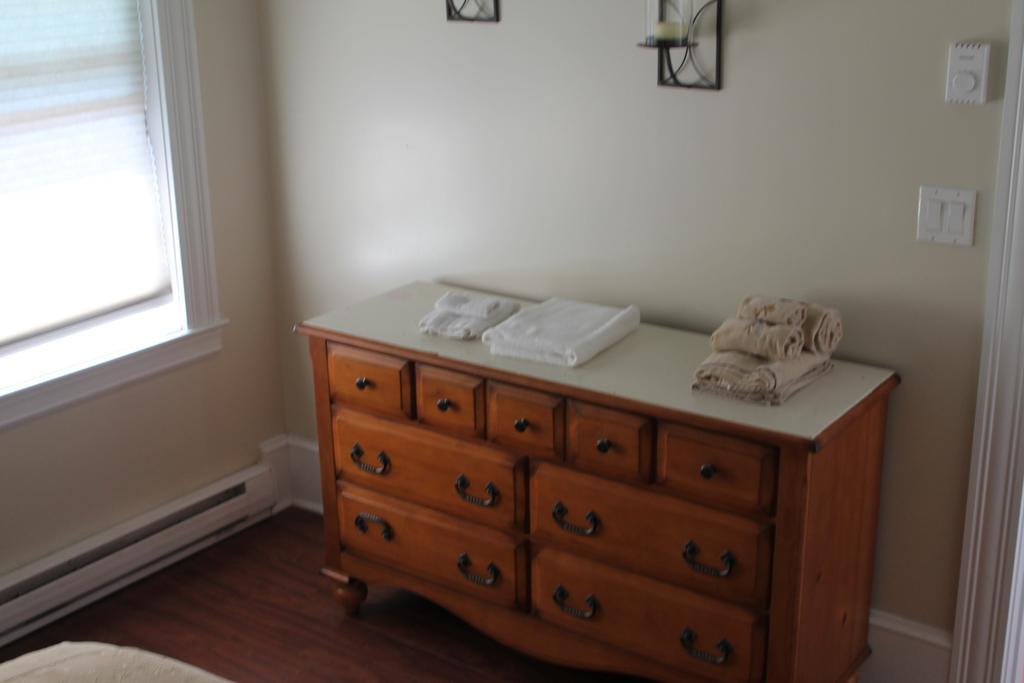 Work Play Suites Union Fredericton Værelse billede