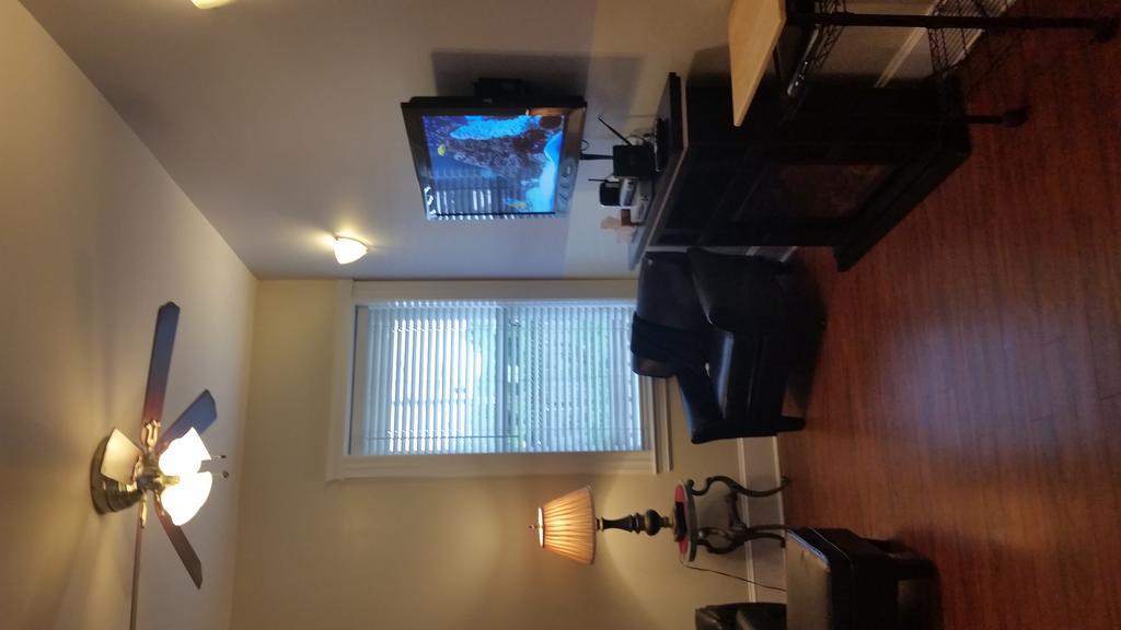 Work Play Suites Union Fredericton Eksteriør billede